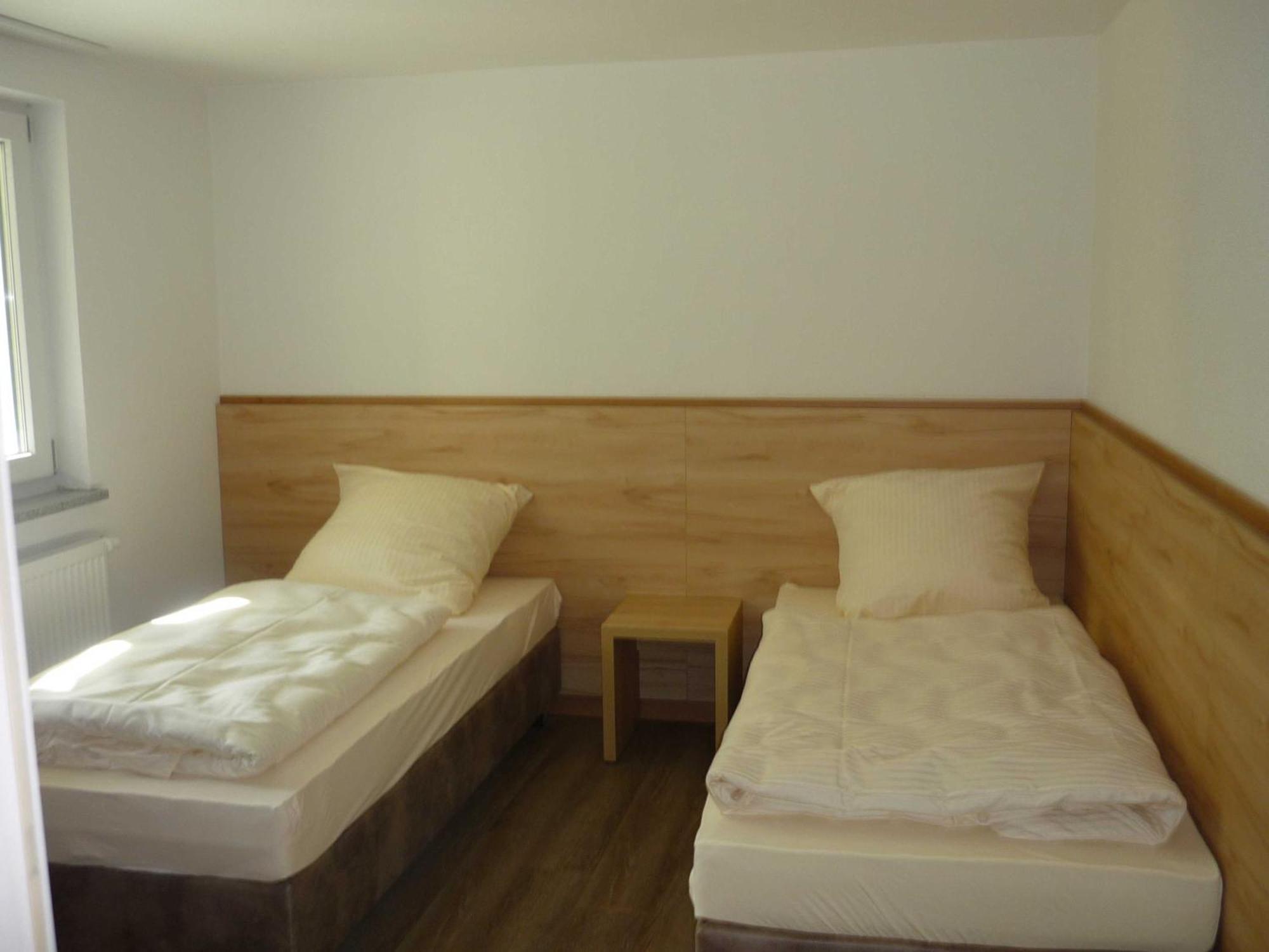 Ferienwohnungen Beim Hotel Zur Post, Erlau Эрлау Экстерьер фото